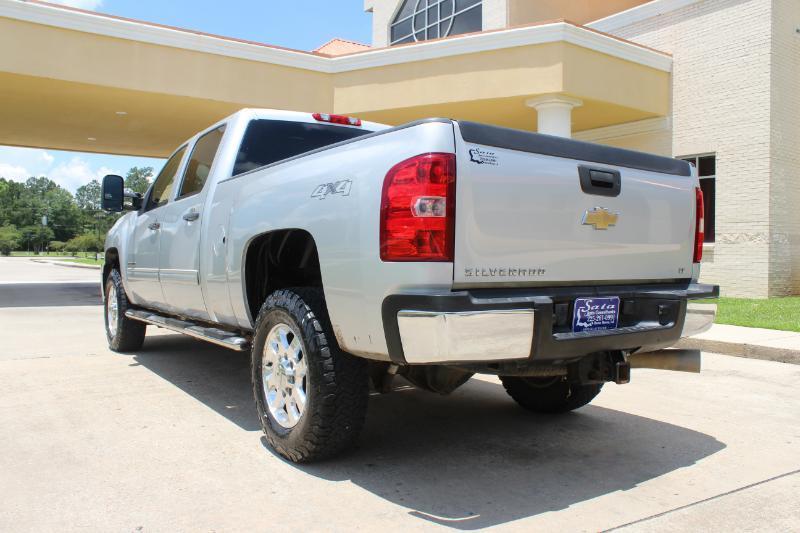 Chevrolet Silverado 2500HD LT Crew Cab Short Bed 4WD 2011