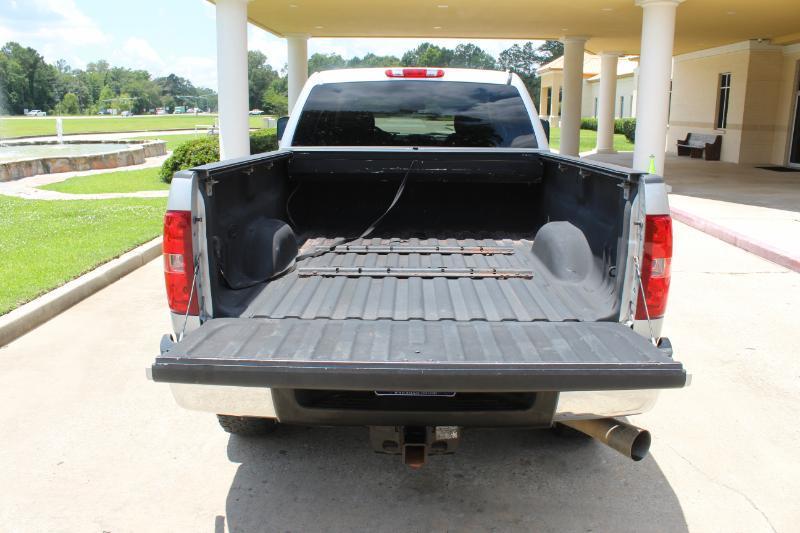 Chevrolet Silverado 2500HD LT Crew Cab Short Bed 4WD 2011