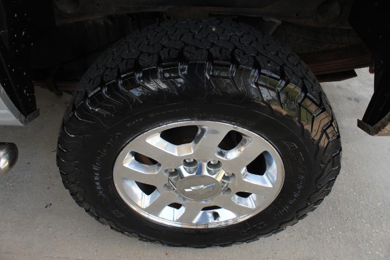 Chevrolet Silverado 2500HD LT Crew Cab Short Bed 4WD 2011