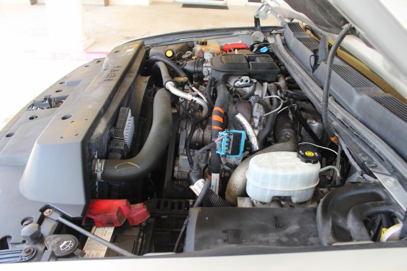Chevrolet Silverado 2500HD LT Crew Cab Short Bed 4WD 2011