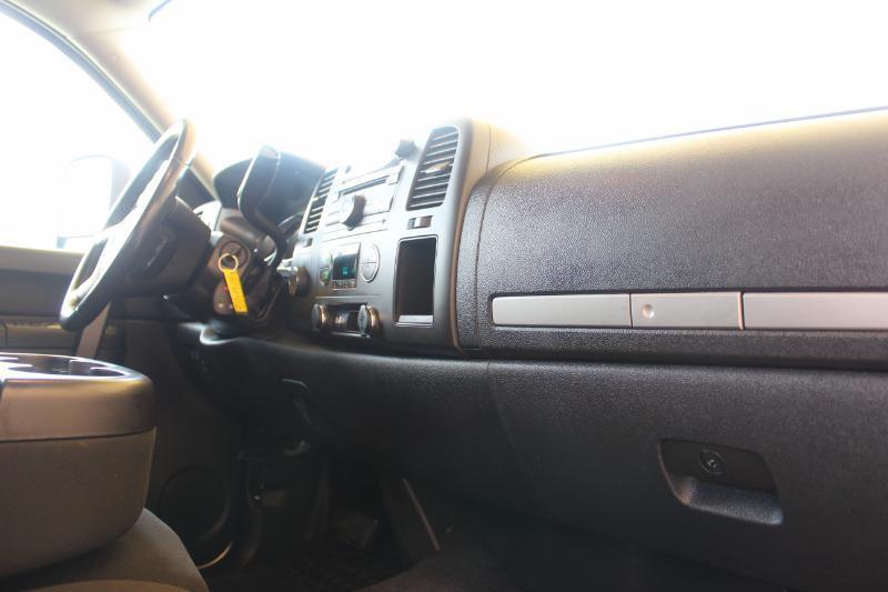 Chevrolet Silverado 2500HD LT Crew Cab Short Bed 4WD 2011