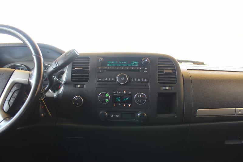 Chevrolet Silverado 2500HD LT Crew Cab Short Bed 4WD 2011