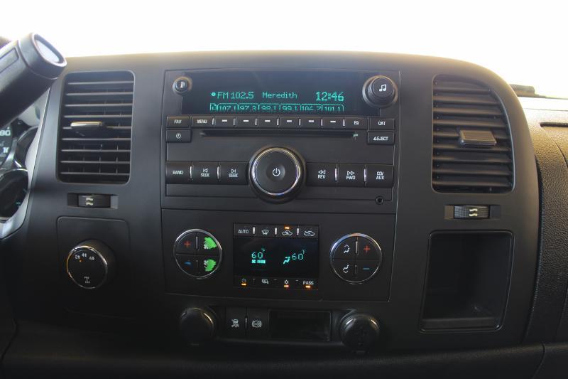 Chevrolet Silverado 2500HD LT Crew Cab Short Bed 4WD 2011