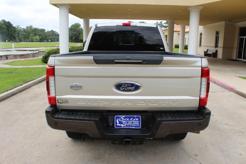 Ford F-250 SD King Ranch Crew Cab 4WD 2017