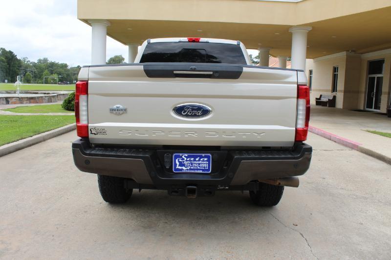 Ford F-250 SD King Ranch Crew Cab 4WD 2017