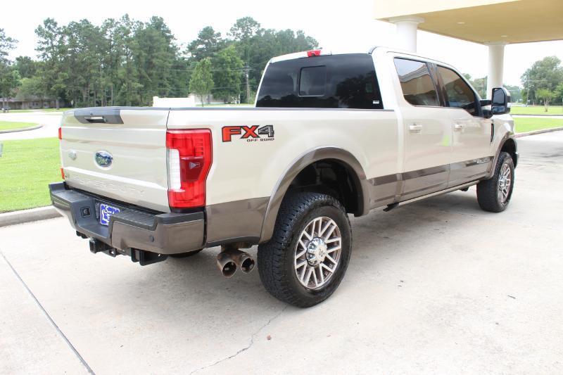 Ford F-250 SD King Ranch Crew Cab 4WD 2017