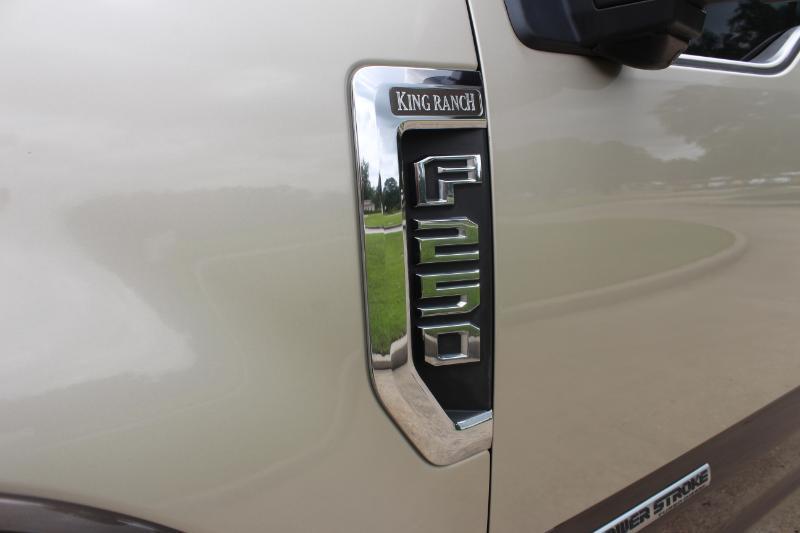 Ford F-250 SD King Ranch Crew Cab 4WD 2017