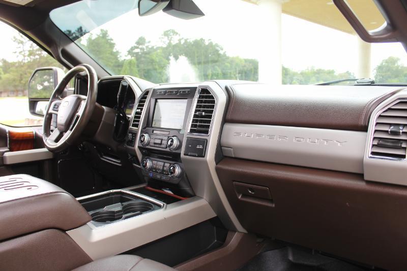Ford F-250 SD King Ranch Crew Cab 4WD 2017