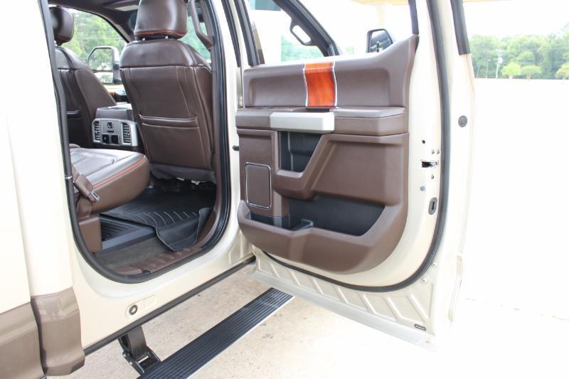Ford F-250 SD King Ranch Crew Cab 4WD 2017