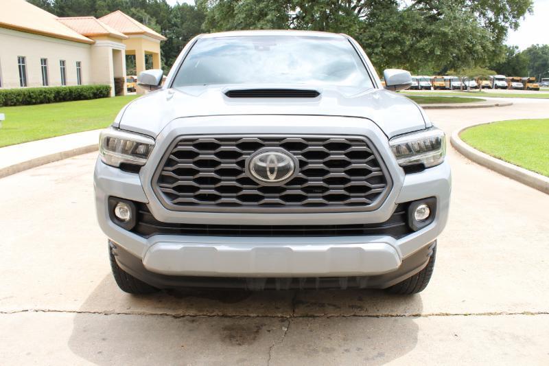 Toyota Tacoma  2020