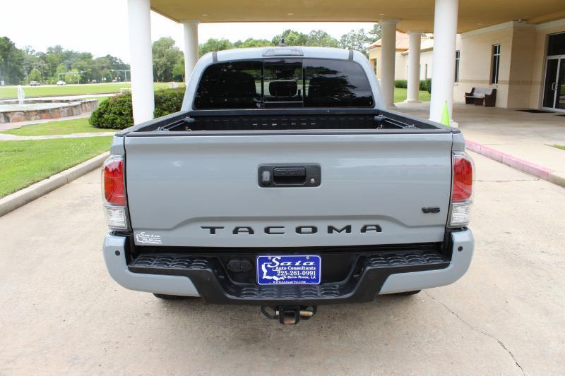 Toyota Tacoma  2020