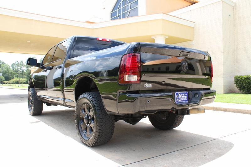 RAM 2500 SLT Crew Cab SWB 4WD 2014