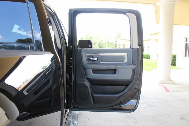 RAM 2500 SLT Crew Cab SWB 4WD 2014