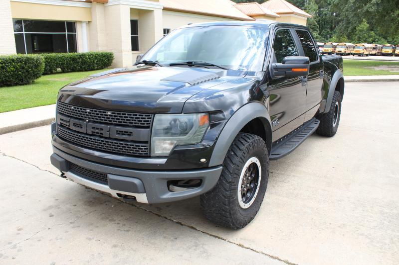 Ford F-150 SVT Raptor SuperCrew 5.5-ft. Bed 4WD 2014