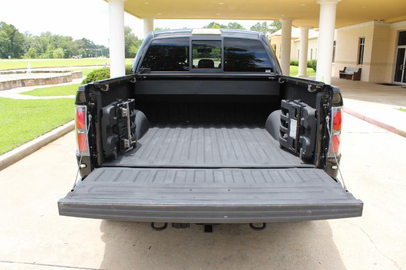 Ford F-150 SVT Raptor SuperCrew 5.5-ft. Bed 4WD 2014
