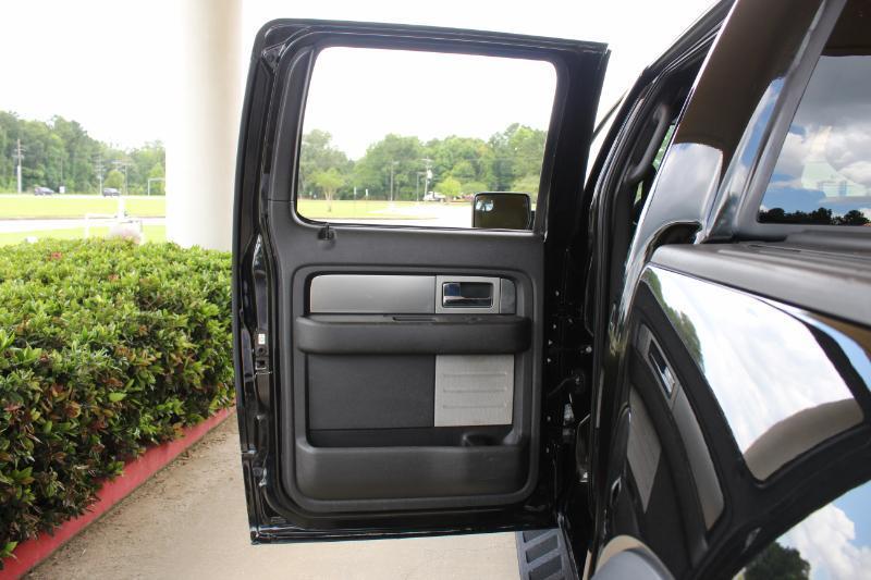 Ford F-150 SVT Raptor SuperCrew 5.5-ft. Bed 4WD 2014