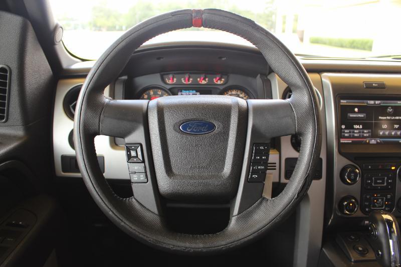 Ford F-150 SVT Raptor SuperCrew 5.5-ft. Bed 4WD 2014