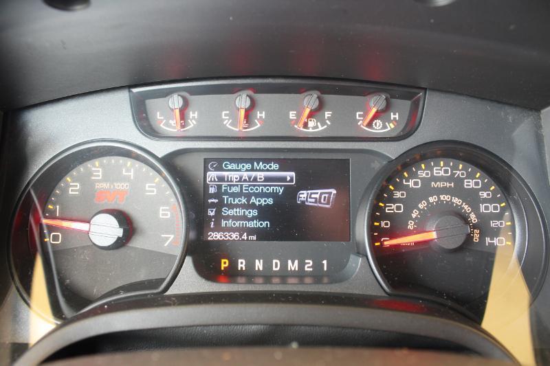 Ford F-150 SVT Raptor SuperCrew 5.5-ft. Bed 4WD 2014