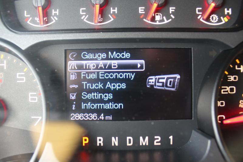 Ford F-150 SVT Raptor SuperCrew 5.5-ft. Bed 4WD 2014