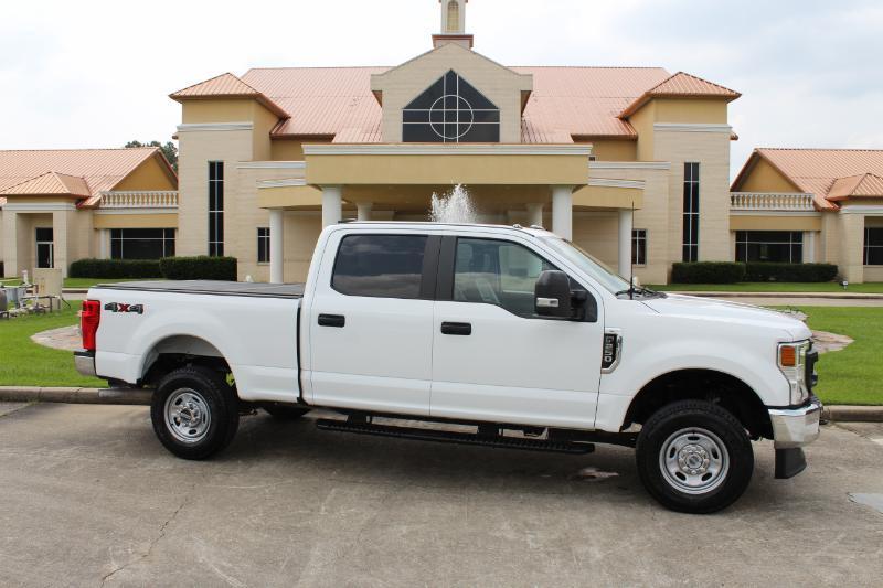Ford F-250 SD XL Crew Cab 4WD 2022