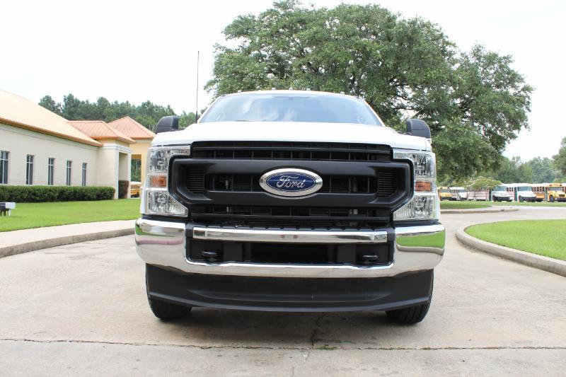 Ford F-250 SD XL Crew Cab 4WD 2022