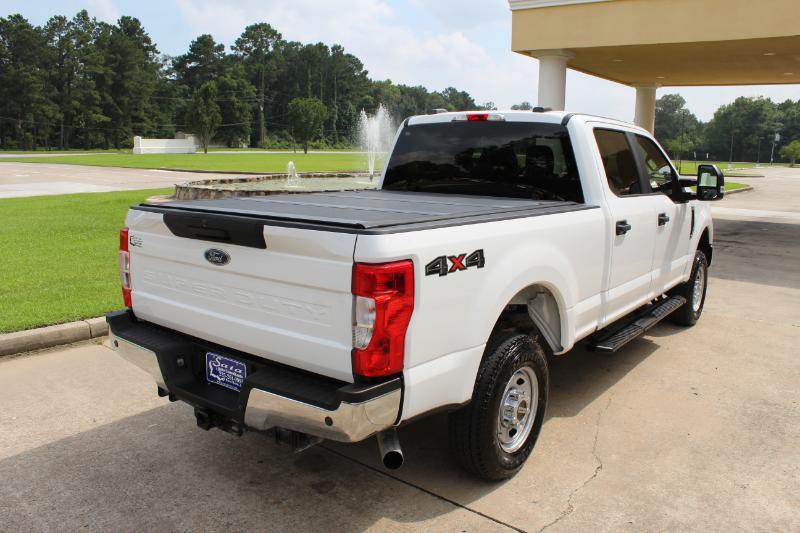 Ford F-250 SD XL Crew Cab 4WD 2022