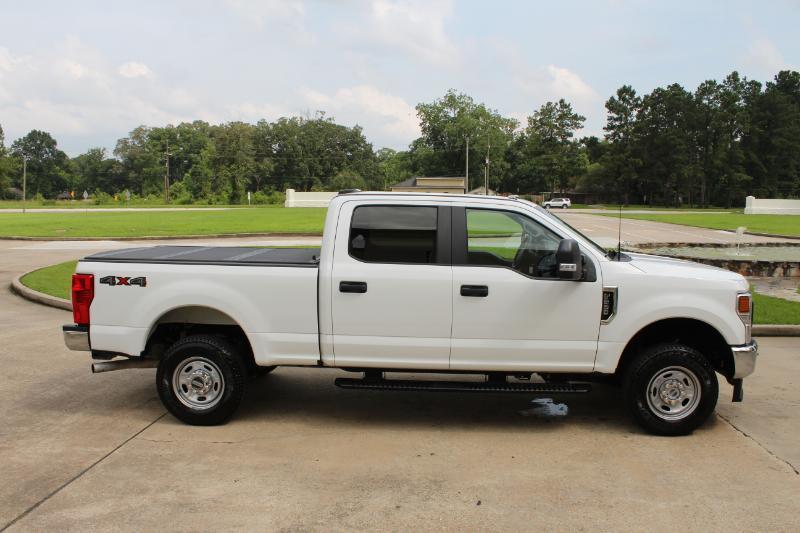Ford F-250 SD XL Crew Cab 4WD 2022