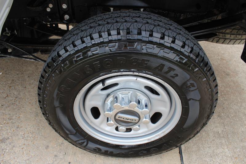 Ford F-250 SD XL Crew Cab 4WD 2022