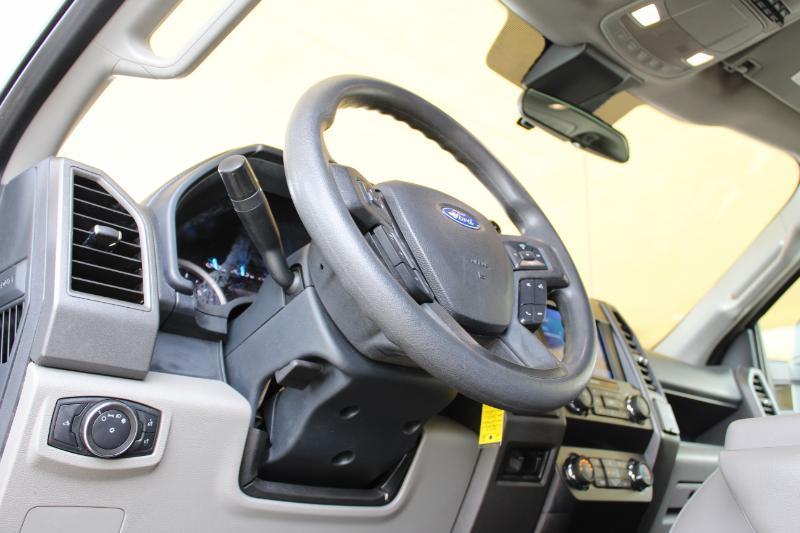 Ford F-250 SD XL Crew Cab 4WD 2022
