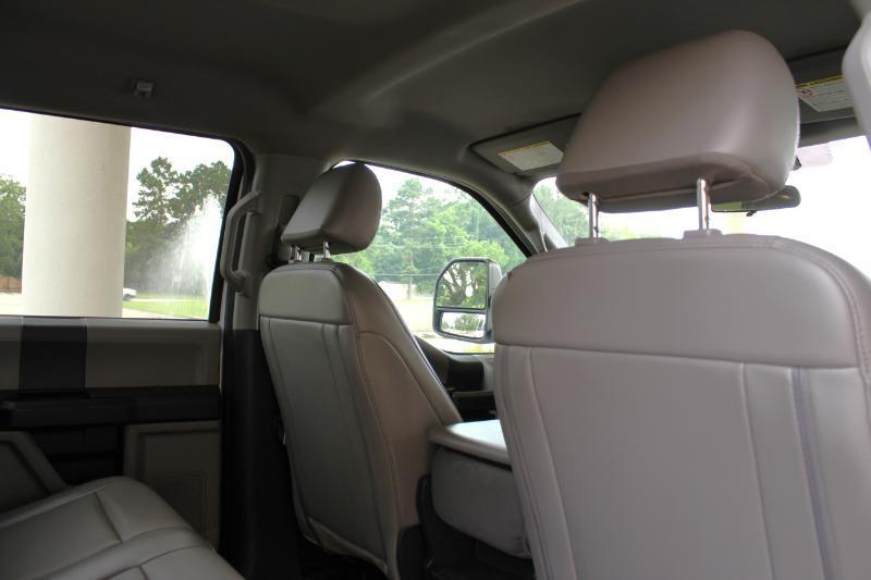 Ford F-250 SD XL Crew Cab 4WD 2022
