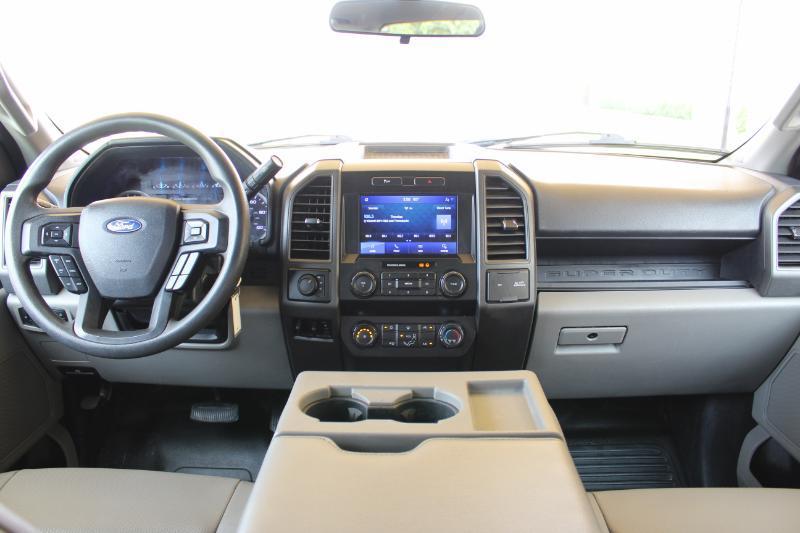 Ford F-250 SD XL Crew Cab 4WD 2022