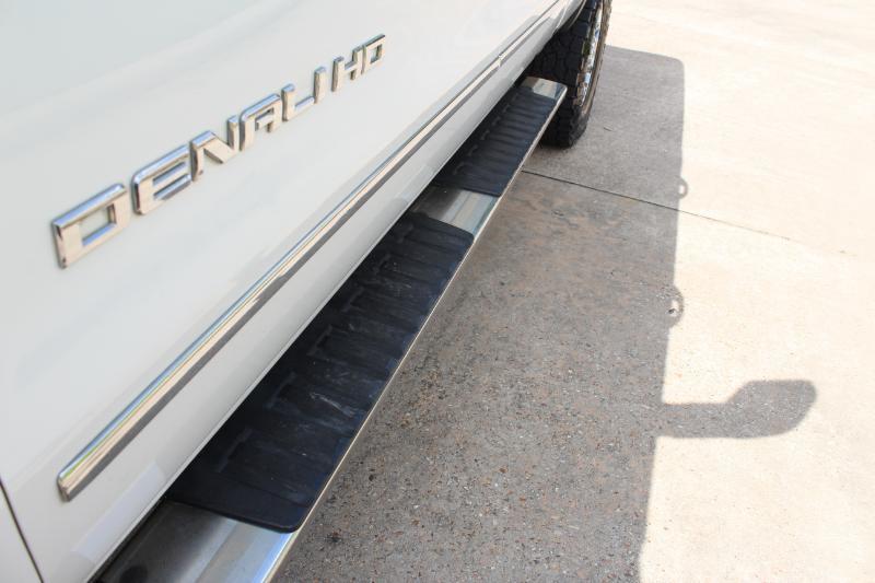 GMC Sierra 2500HD Denali Crew Cab 4WD SB 2018