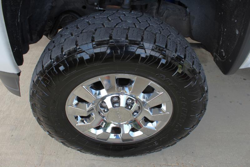 GMC Sierra 2500HD Denali Crew Cab 4WD SB 2018