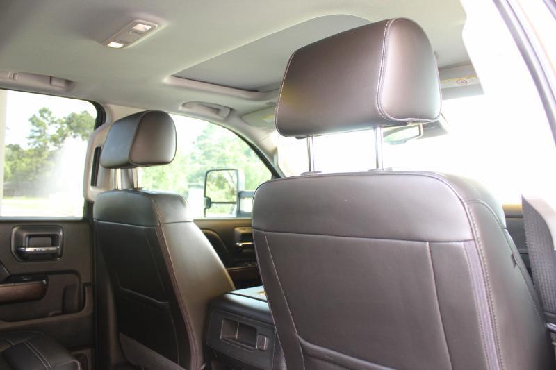 GMC Sierra 2500HD Denali Crew Cab 4WD SB 2018