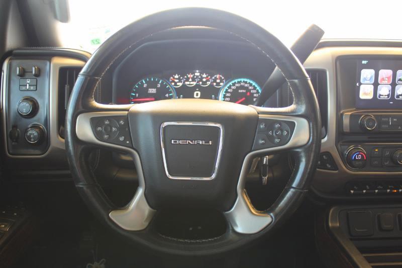 GMC Sierra 2500HD Denali Crew Cab 4WD SB 2018