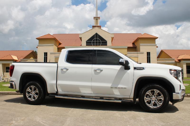 GMC Sierra 1500 SLT Crew Cab 2WD 2023