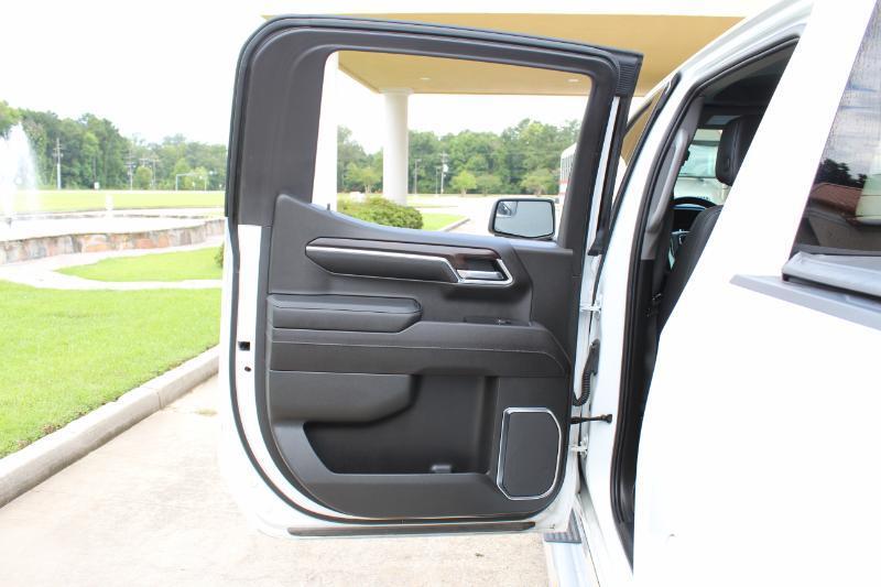 GMC Sierra 1500 SLT Crew Cab 2WD 2023