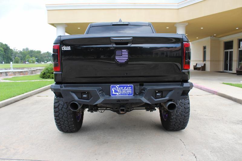 RAM 1500 Laramie Crew Cab SWB 4WD 2019