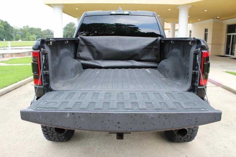 RAM 1500 Laramie Crew Cab SWB 4WD 2019