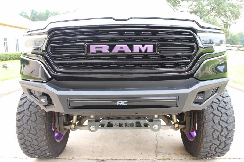 RAM 1500 Laramie Crew Cab SWB 4WD 2019