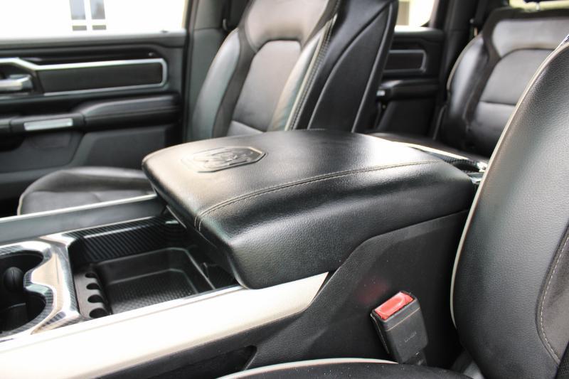 RAM 1500 Laramie Crew Cab SWB 4WD 2019