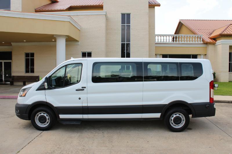 Ford Transit 350 Wagon Low Roof XL w/Sliding Pass. 148-in. WB 2020