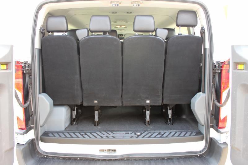 Ford Transit 350 Wagon Low Roof XL w/Sliding Pass. 148-in. WB 2020