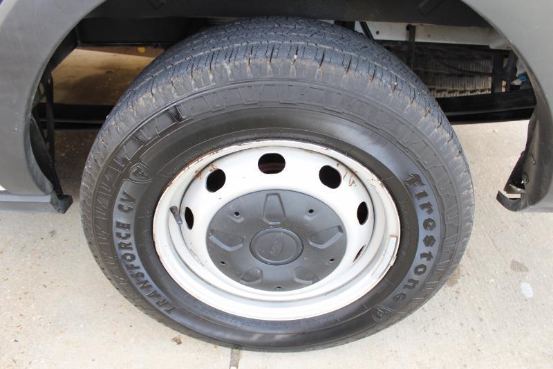 Ford Transit 350 Wagon Low Roof XL w/Sliding Pass. 148-in. WB 2020