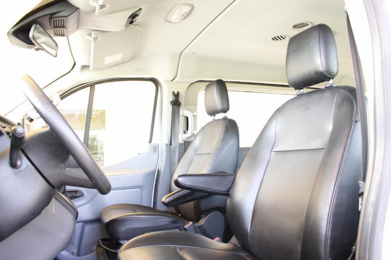 Ford Transit 350 Wagon Low Roof XL w/Sliding Pass. 148-in. WB 2020