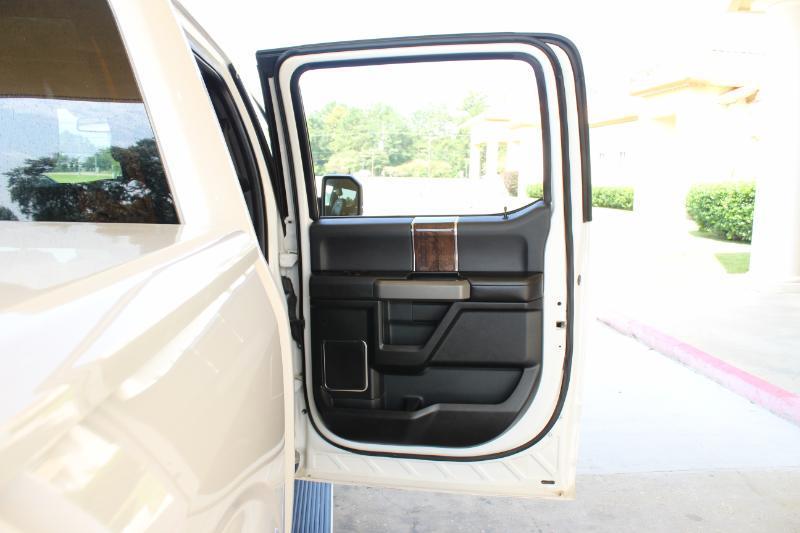 Ford F-150 Platinum SuperCrew 6.5-ft. Bed 4WD 2015