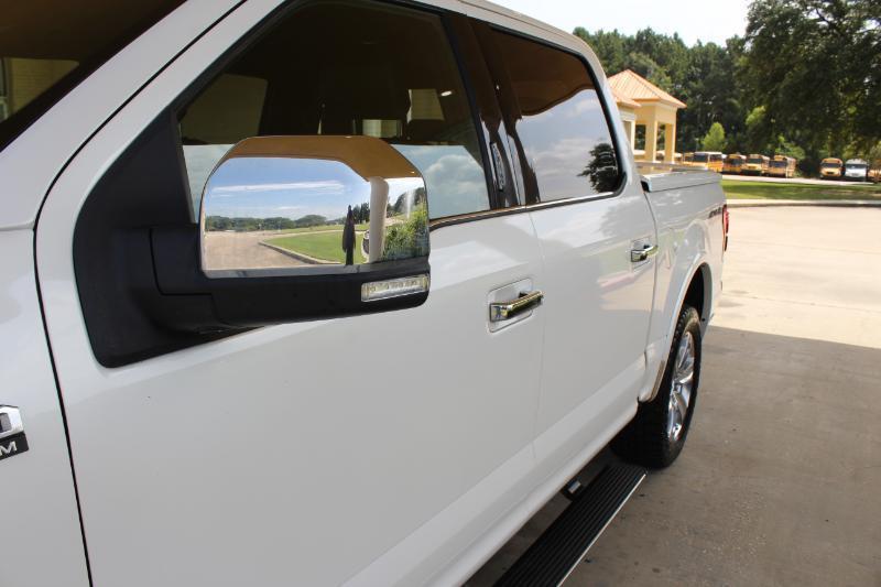 Ford F-150 Platinum SuperCrew 6.5-ft. Bed 4WD 2015