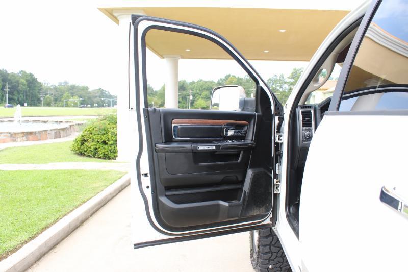 RAM 2500 Laramie Crew Cab SWB 4WD 2018