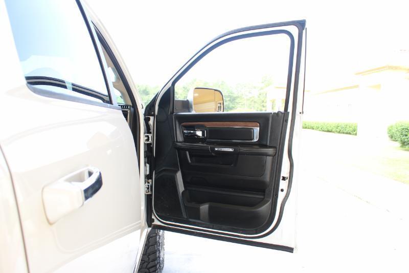 RAM 2500 Laramie Crew Cab SWB 4WD 2018