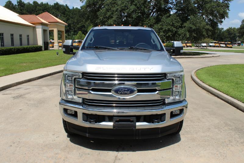 Ford F-250 SD Lariat Crew Cab 4WD 2017
